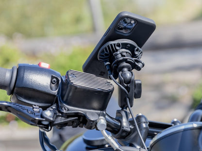 securely mount smartphone while riding motorbikes